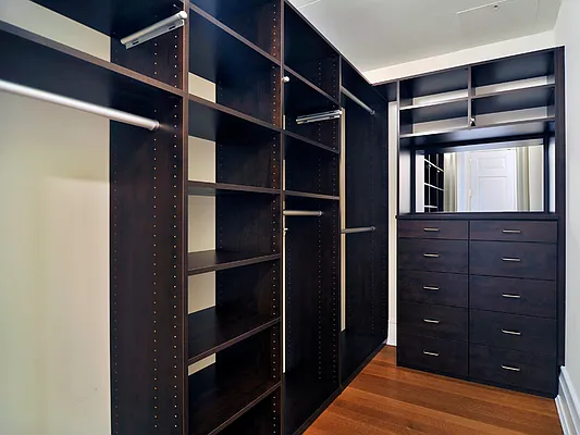 Rented by Sotheby's International Realty | media 6