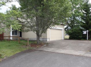 976 SW 210th Pl, Beaverton, OR 97003