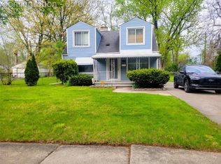 17134 Brady, Redford, MI 48240