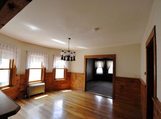 849 Bridge St, Lowell, MA 01850