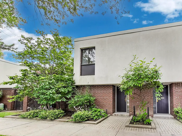 400 Woodsworth Rd #390 — Photo 25