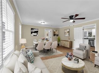 471 Hammond Dr, Sandy Springs, GA