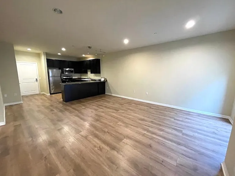 Living room to Kitchen View