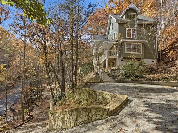 1110 Ski Mountain Rd, Gatlinburg, TN 37738