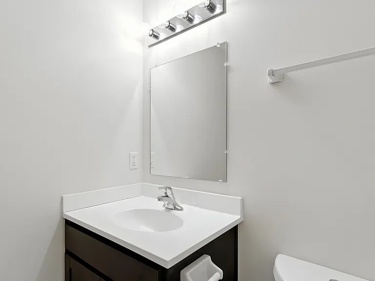 Brighton - Bathroom Brighton - Bathroom