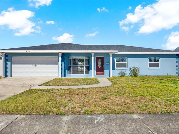 8421 Flagstone Dr, Tampa, FL 33615