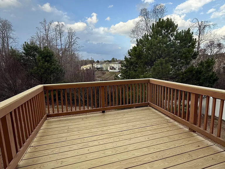 101 Silverspring Pl — Photo 19