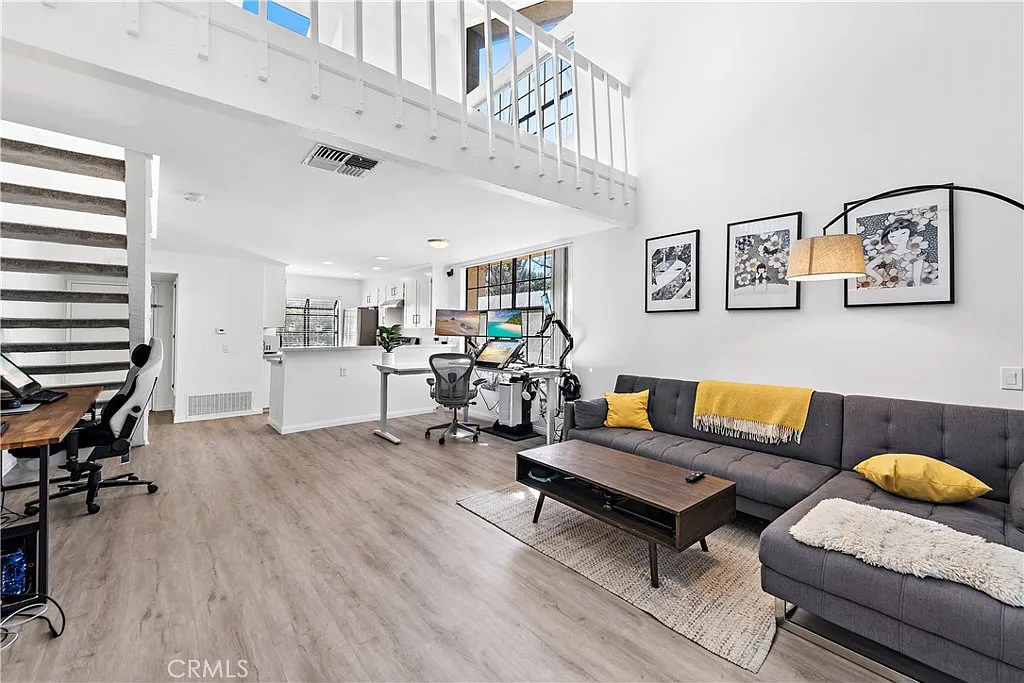 1 bed, 934 sqft, $2,800 — Photo 1