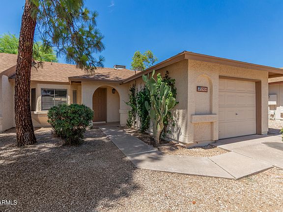 4th image of 2904 E IRWIN Avenue