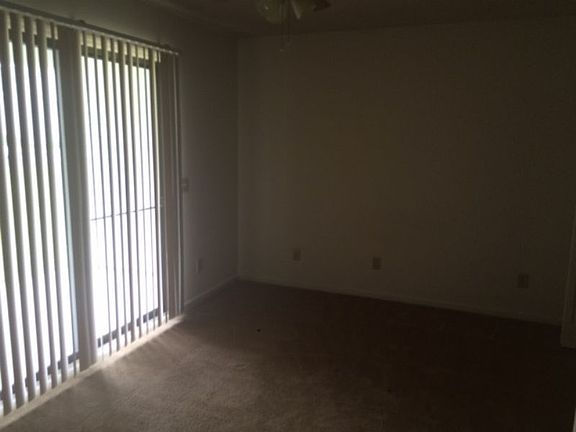 4th image of 143 B W Victoria Ct