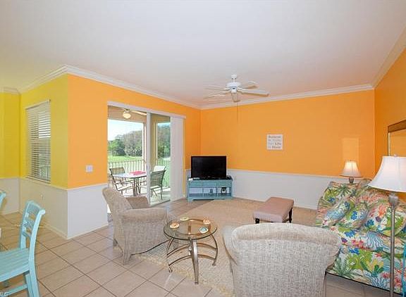 2nd image of 10449 Washingtonia Palm Way APT 3236