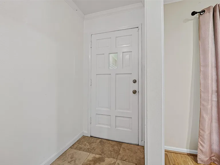 5310 Indigo St — Photo 7