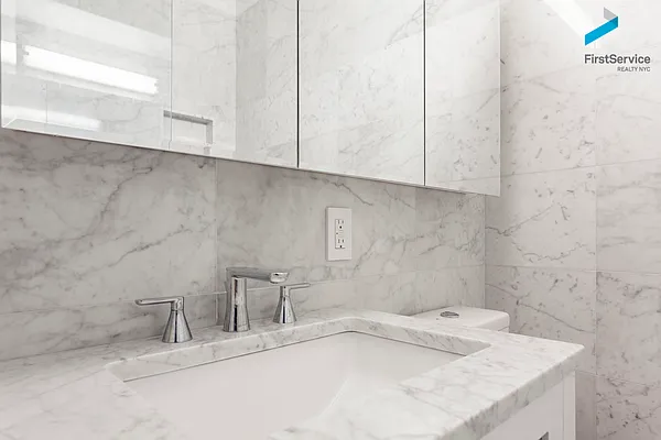 Sold by FirstService Realty (legacy) | media 21