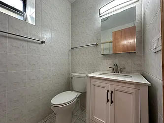 Rented by Ivy Haus Inc