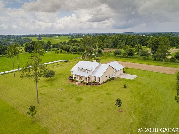 3rd image of 27584 NW 173rd Ter