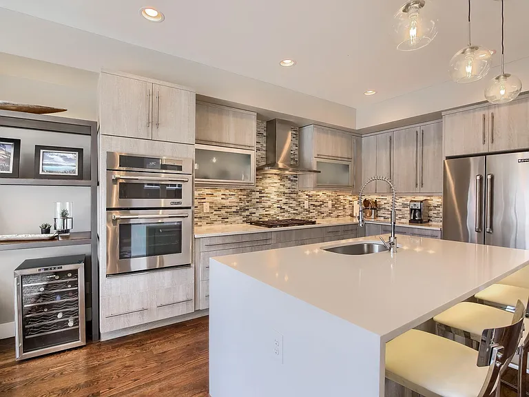 1448 S Pearl St — Photo 10