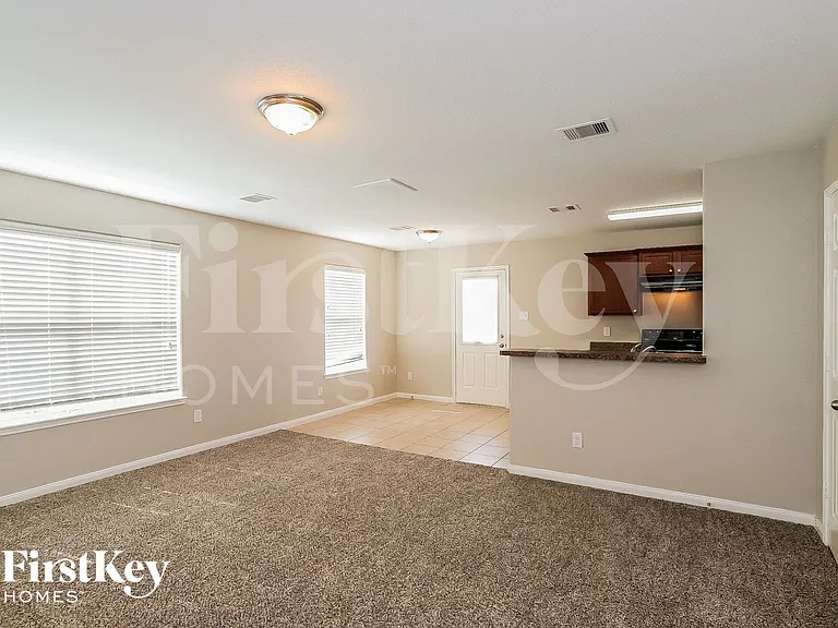 6722 Clover Walk Ln — Photo 3