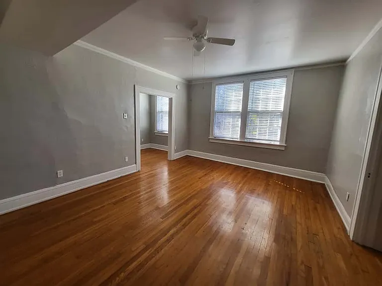 Amelia Apartments — Photo 27