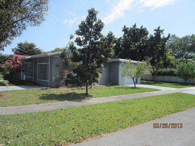 1st image of 9190 Sterling Dr