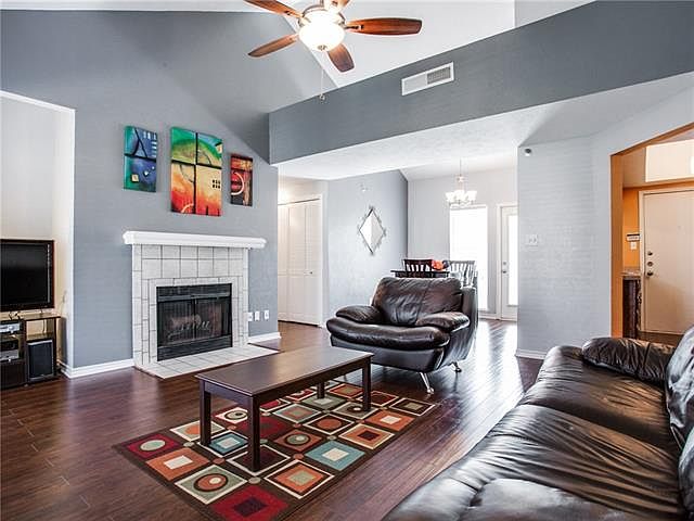 1st image of 3105 San Jacinto St APT 319
