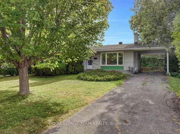 12 Kesler Ave, Ottawa, ON K2E 5Z1