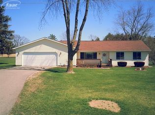 2232 N Oak Rd, Davison, MI 48423