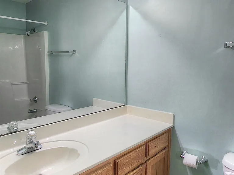 262 Waters Edge Ln #262 — Photo 10