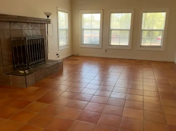 21541 River Rd, Perris, CA 92570