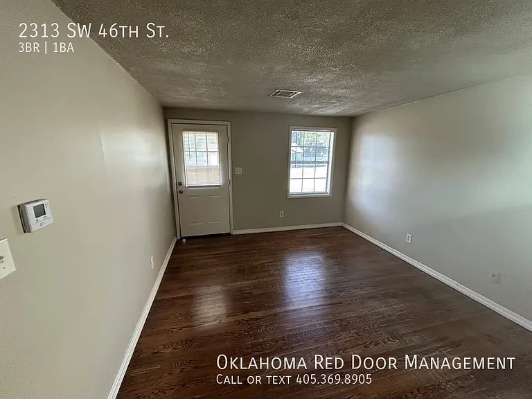 2313 SW 46th St — Photo 2