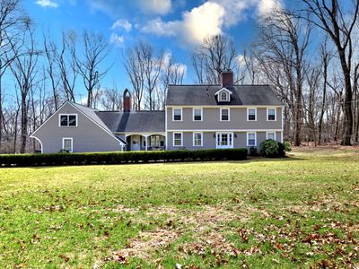 12 Prospect Court, Woodbridge, CT, 06525