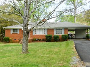 3907 Arvin Dr, Charlotte, NC 28269