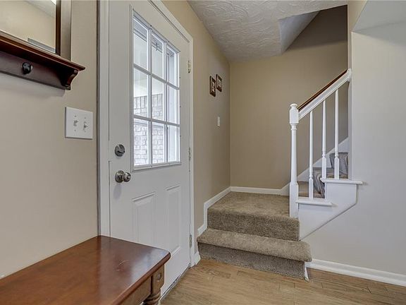 5th image of 5631 Somers Dr