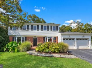 10748 Greene Dr, Lorton, VA 22079