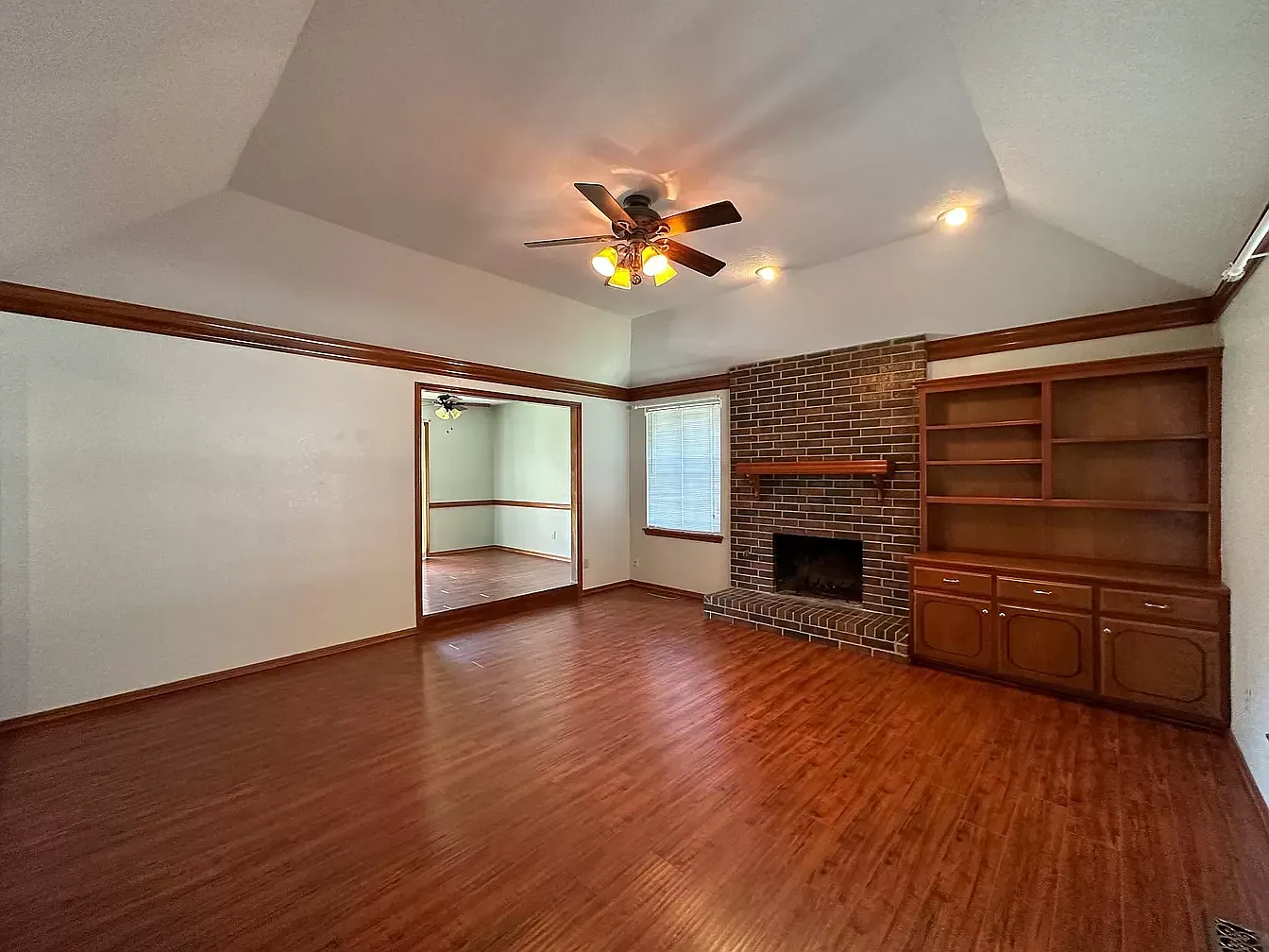 Terrific 3 bed, 2 bath in west Norman — Photo 3