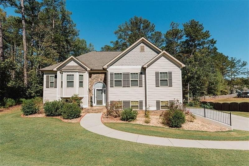 1st image of 6042 Fielder Way