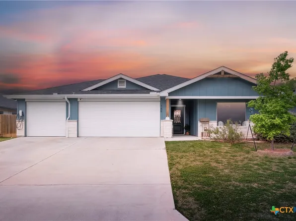 749 Freedom Cir, Nolanville, TX 76559