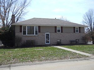 1st image of 3000 Squire Ln