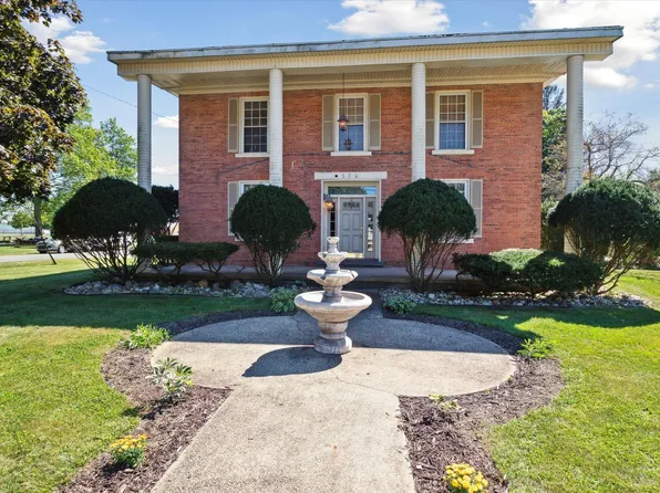 330 E Main St, Centreville, MI 49032