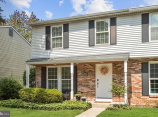 7065 Melting Shadows Ln, Columbia, MD 21045