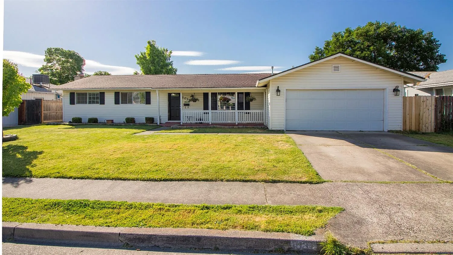 1031 Temple Dr photo 1