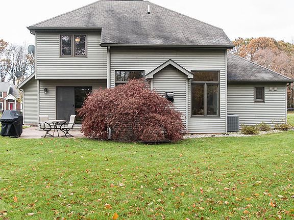 5th image of 143 Westchester Way