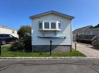 100 Deforest Rd UNIT 416, Montauk, NY 11954