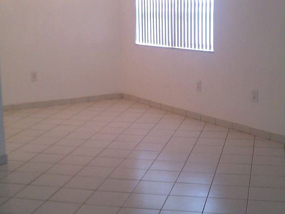 Living room & Dining Room