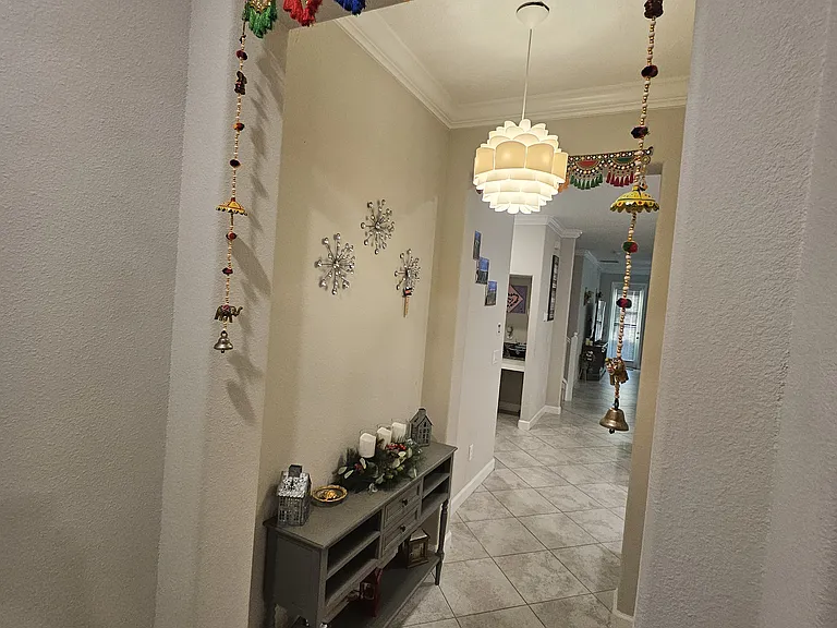 25057 Lambrusco Loop — Photo 4