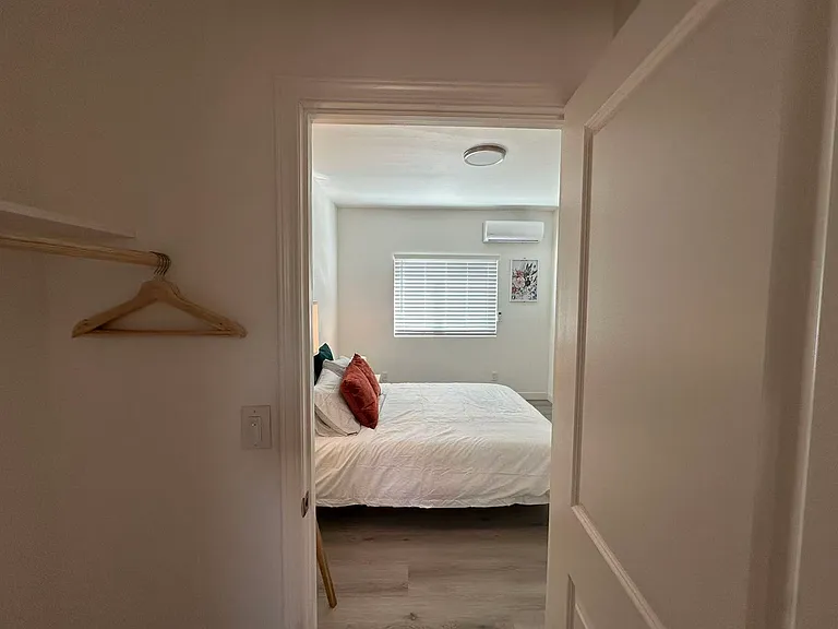 860 Adamsgrove Ave — Photo 7