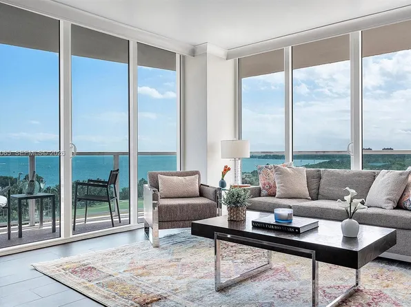 2889 McFarlane Rd #902, Miami, FL 33133