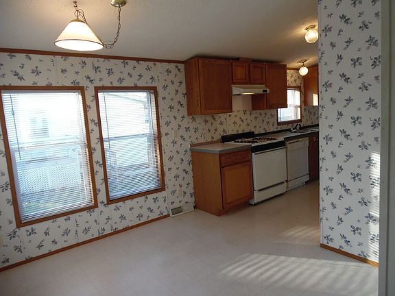 Eat In Kitchen Area