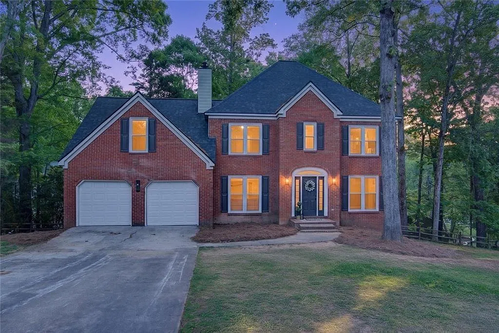 4 bed, 3.5 bath, 3414 sqft, $3,500 — Photo 2