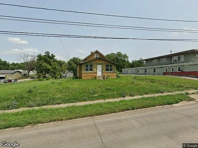Adorable 2 bedroom House for Rent — Photo 2