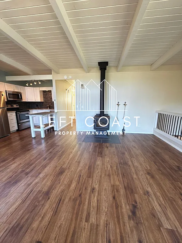 2 bed, 2.0 bath, $2,400 — Photo 3